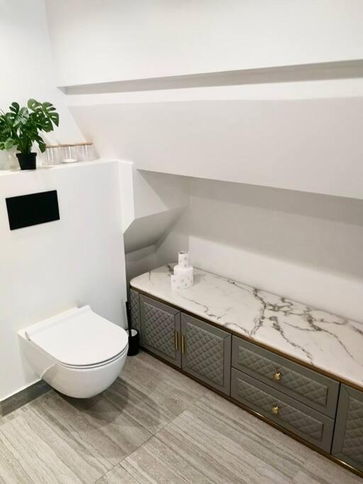 Apartment 102sqm Exclusive Loft In Trendy Noblessner *