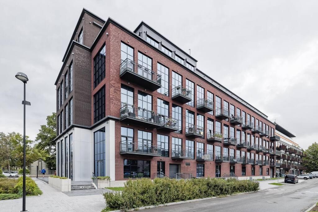 102sqm Exclusive Loft In Trendy Noblessner